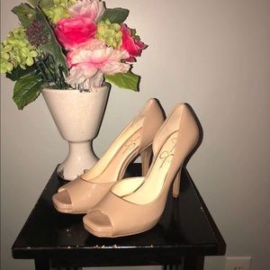 Jessica Simpson Nude Pumps